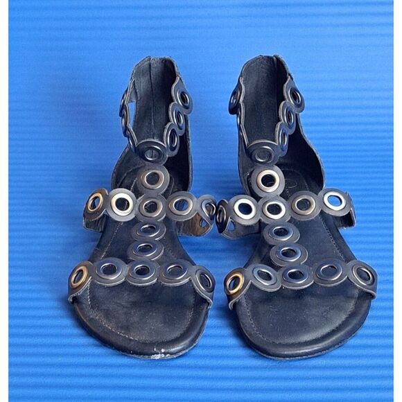 Jessica Simpson Women's Korva Black Flat Gladiator Sandals Size 8.5 - Picture 2 of 12